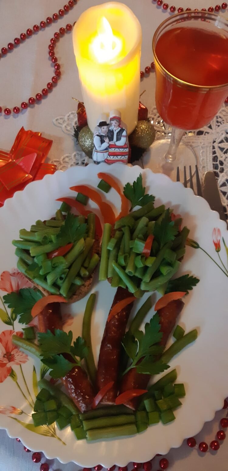 Rețeta zilei de marți, 18 februarie 2025 - Cârnați prăjiți cu salată de fasole verde 1 Rețeta zilei de marți,  18 februarie 2025 – Cârnați prăjiți cu salată de fasole verde