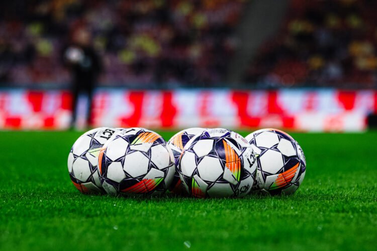 Etapa 15 din Liga 1: Meciuri incendiare și Oțelul Galați în play-off 1 Minge Fotbal