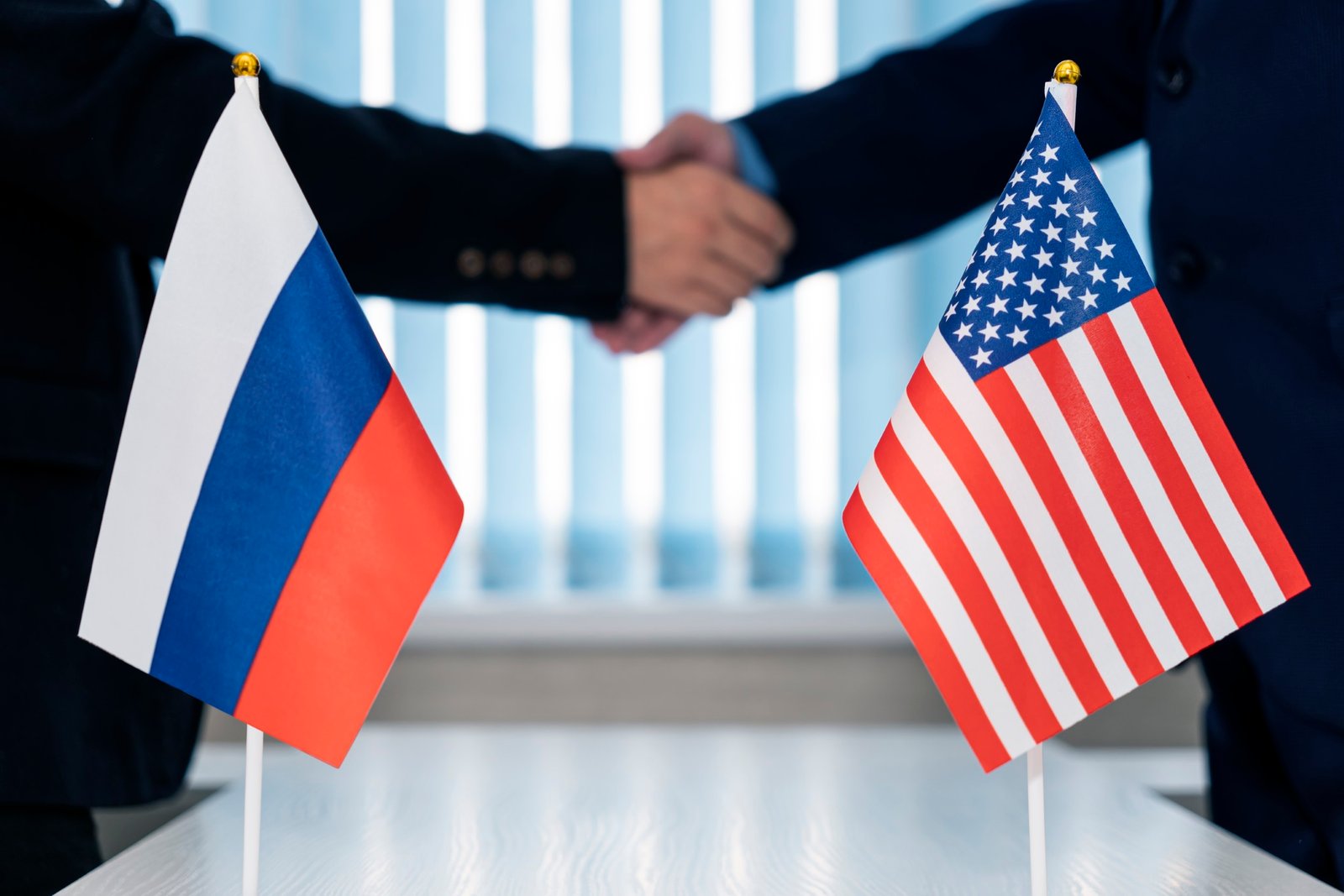 Negocierile SUA-Rusia privind Ucraina includ o posibilă afacere cu activele Lukoil