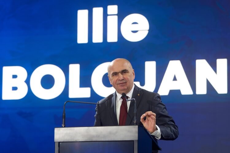 Premierul vrea să atragă simpatia zonei de voluntariat-ONG! 1 shutterstock 2652690735