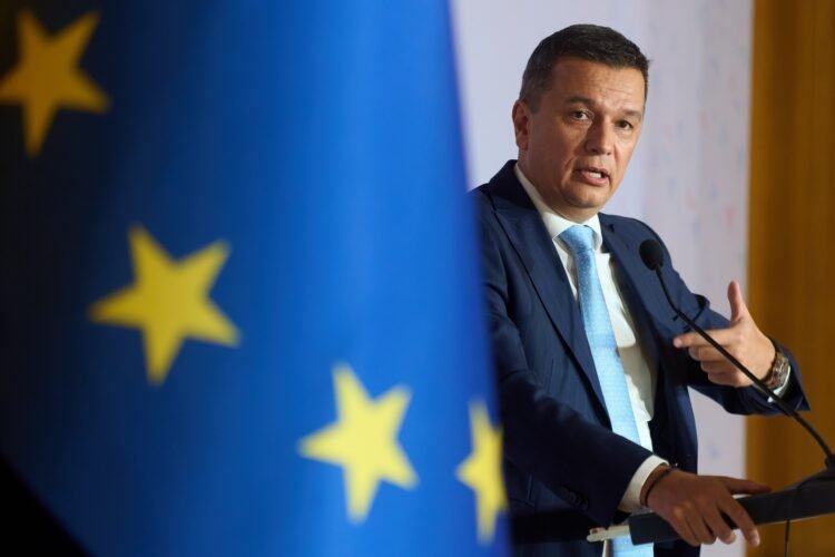 shutterstock 2672892035