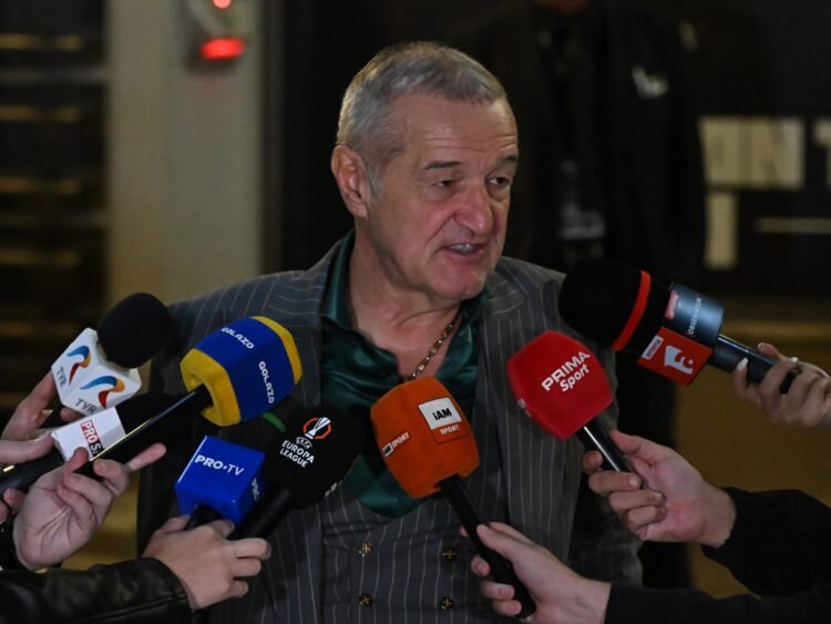 Gigi Becali anunță transferuri-bombă la FCSB: „Am o veste foarte bună!” 1 PAOK SALONIC FCSB UEFA EUROPA LEAGUE 3.10.2024 1