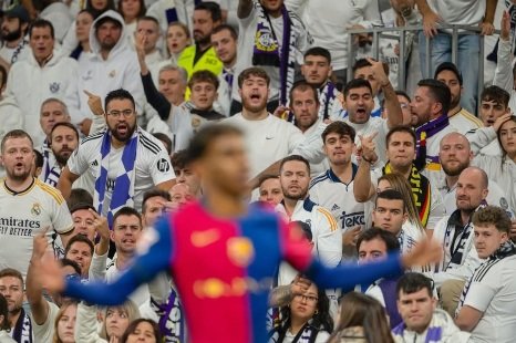 Yamal a postat o fotografie cu fanii furioși ai lui Real Madrid înainte de El Clasico. 2 yamal